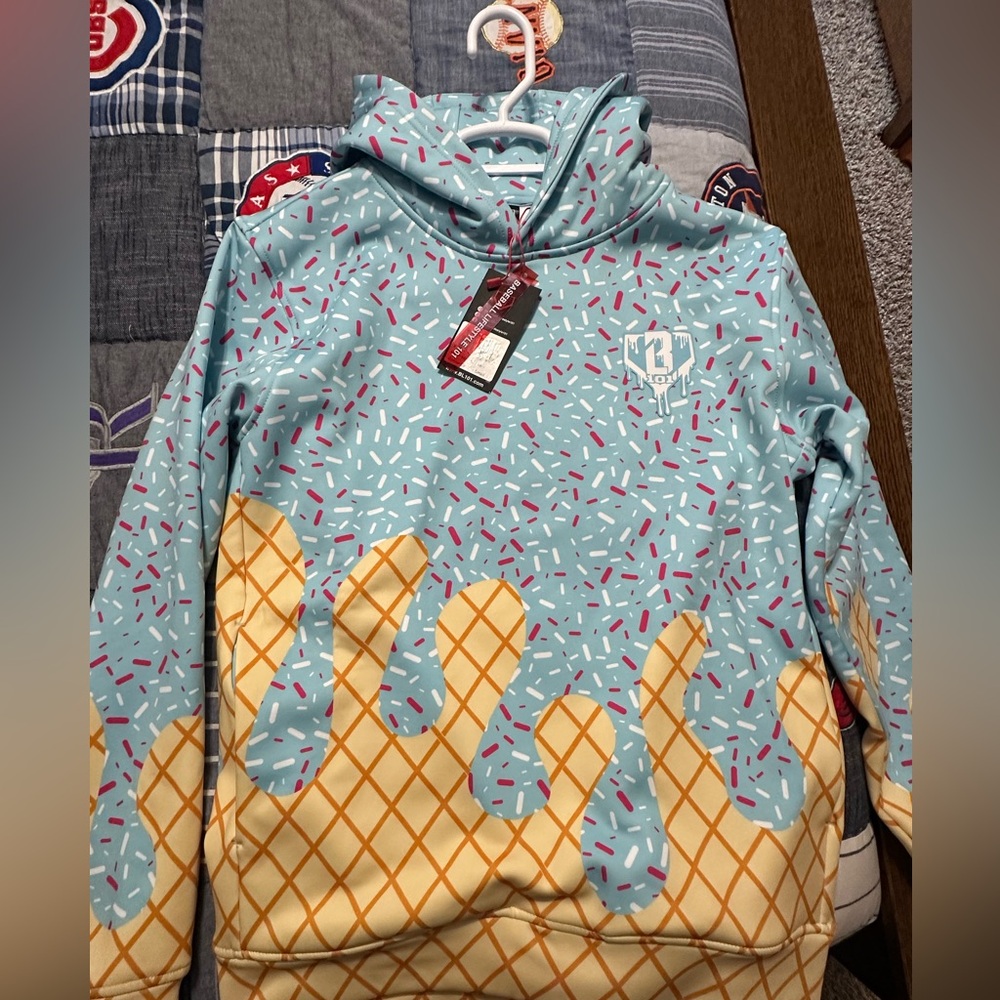 Baseball Lifestyle 101 Cotton Candy NWT Adult Small hoodie